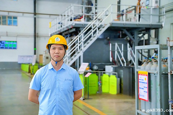 雷竞技电子平台 何立志.jpg 雷竞技电子平台 何立志.jpg